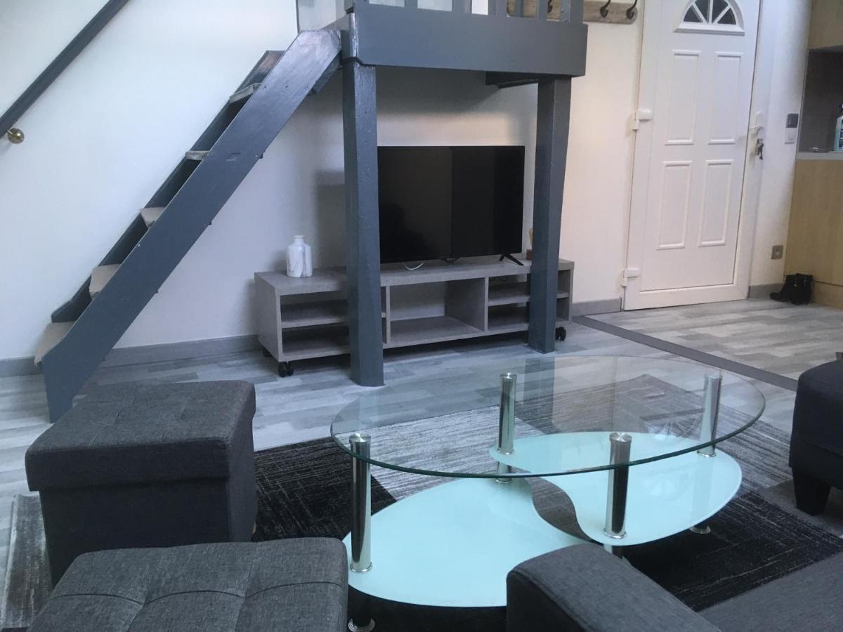 Porte De Chambord Apartment Mer Екстериор снимка